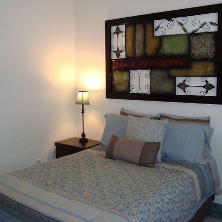 The Pershing Suites 웨스트 팜 비치 외부 사진